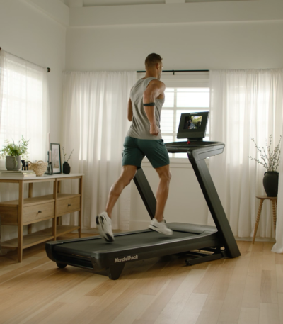Commercial 1250 Treadmill